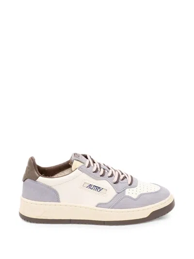 Autry Medalist Leather Sneakers In White