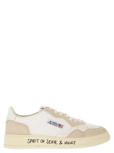 Autry Medalist Low - Leather And Suede Sneakers In Bianco