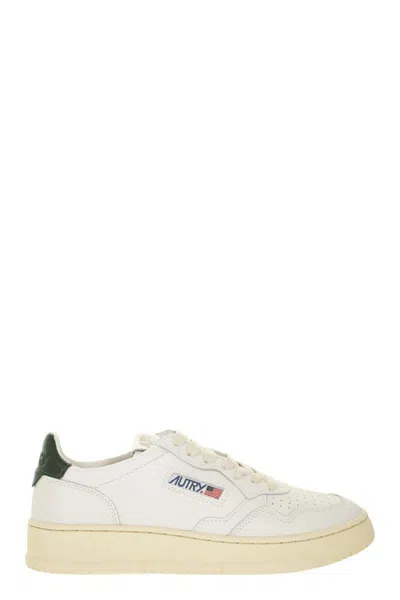 Autry Medalist Low - Leather Sneakers In Multi