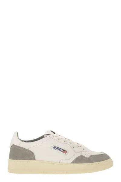 AUTRY AUTRY MEDALIST LOW - SNEAKERS IN GOATSKIN AND SUEDE
