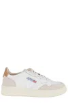 Autry Medalist Low Model Sneakers Featuring Suede Inserts And Logo Accents In White