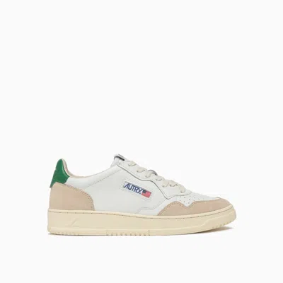 Autry Medalist Low Aulm Ls23 Sneakers In White