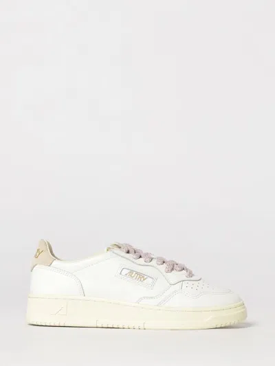 Autry Medalist Low Bicolor Leather Trainers With Perforated Toe In Multi