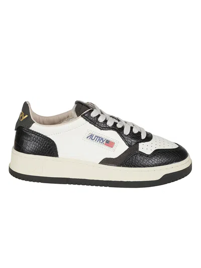AUTRY MEDALIST LOW CROCODILE-EMBOSSED COW LEATHER SNEAKERS