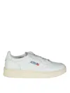 Autry Medalist Low Leather Sneakers In White