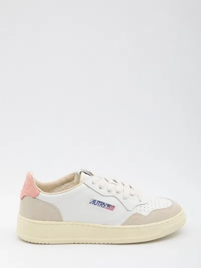Autry Medalist Low - Leather And Suede Trainers In White
