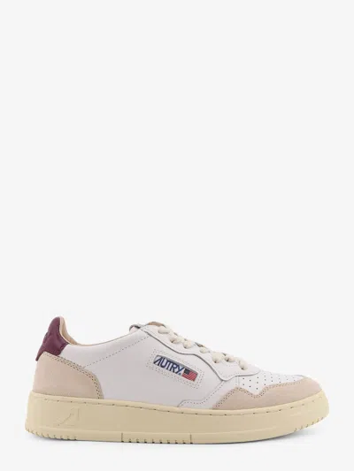Autry Medalist Low Leather Low-top Sneakers In White