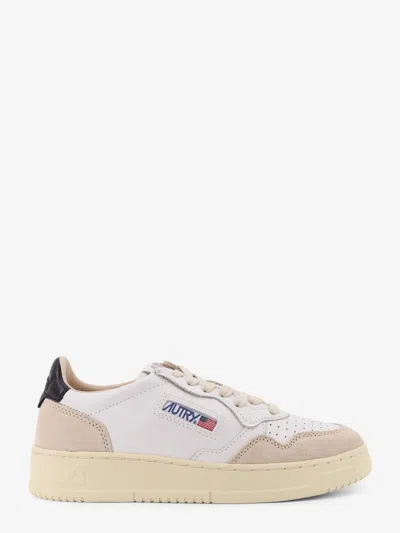 Autry Medalist Low Leather Low-top Sneakers With Suede Inserts In White