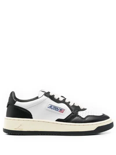AUTRY MEDALIST LOW LEATHER SNEAKERS,AULW.WB01 R WHITE BLACK