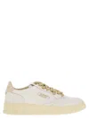 Autry Medalist Low Leather Sneakers In White