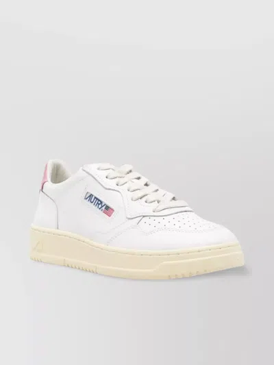Autry Medalist Low Leather Sneakers