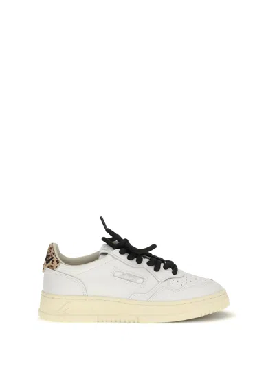 Autry Medalist Low Leather Sneakers In Multi