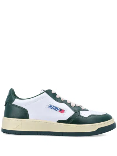 AUTRY AUTRY MEDALIST LOW LEATHER SNEAKERS