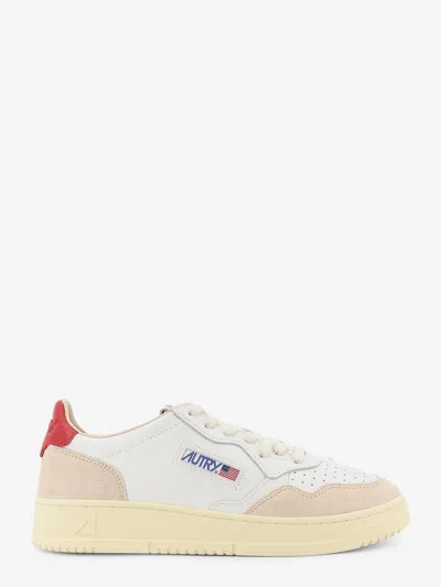 Autry Medalist Low Leather Sneakers With Side Logo In Brown