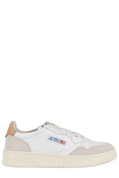 Autry Sneakers Medalist In White