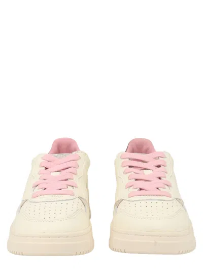 Autry Medalist Low Leopard Print Accent Leather Sneakers In Multi