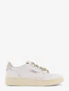 Autry Medalist Low Sneakers In White Leather And Suede Heel Tab In White