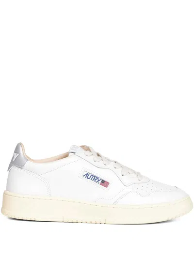 Autry Medialist Low Leather Sneakers In White