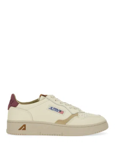 AUTRY AUTRY MEDALIST LOW SNEAKER