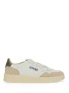 Autry Medalist Low-top Sneakers With Smooth In Neutral