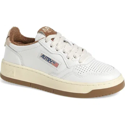 Autry Medalist Low Sneaker