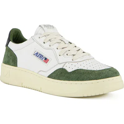 Autry Medalist Low Sneaker In Black