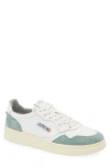 Autry Medalist Low Sneaker In Blue