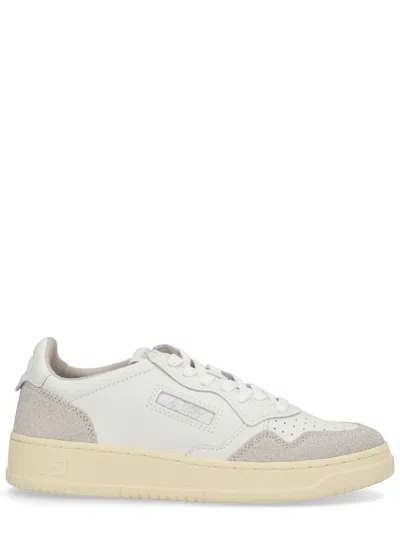 Autry "medalist Low" Sneaker In Gray
