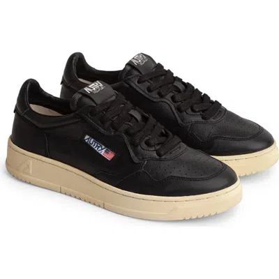 AUTRY AUTRY MEDALIST LOW SNEAKER