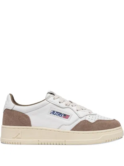 Autry Medalist Low Sneaker In White Leather And Brown Suede In Multi