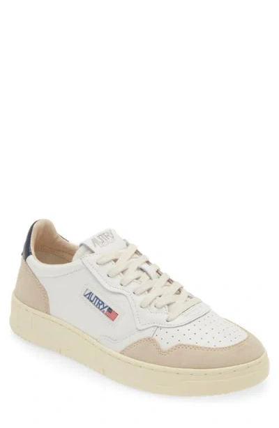 AUTRY AUTRY MEDALIST LOW SNEAKER