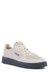 Autry Medalist Suede Sneakers In Light Grey