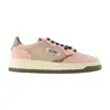 Autry Medalist Low Sneaker In Multi
