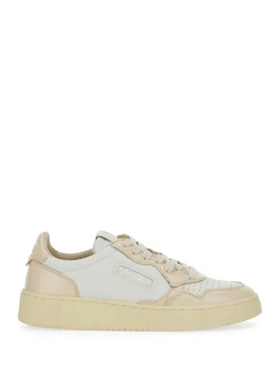 AUTRY AUTRY MEDALIST LOW SNEAKER