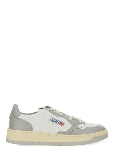 Autry Medalist Low Two-tone Calfskin And Suede Trainers In Gray