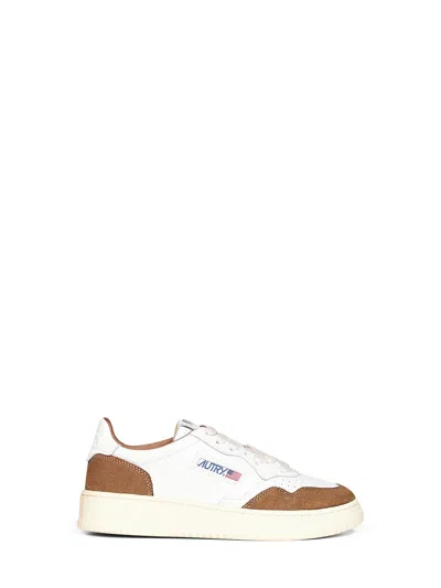 Autry Medalist Low Sneaker In White