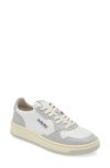 Autry Logo Low Woman Sneakers In Gray