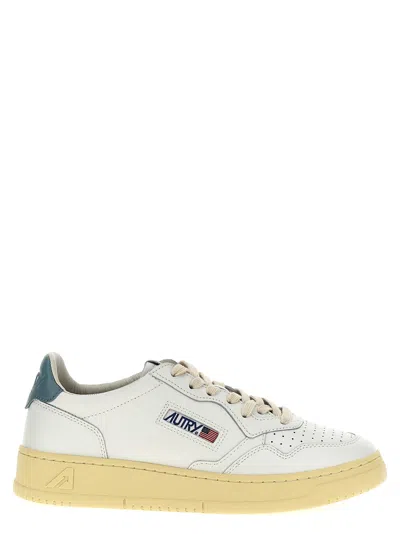 Autry 'medalist Low' Sneakers In White