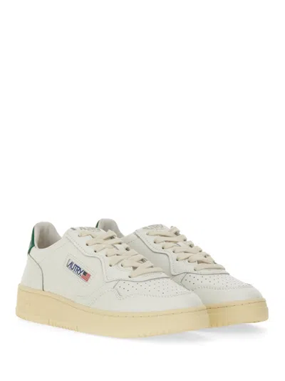 Autry Medalist Low Sneakers In White