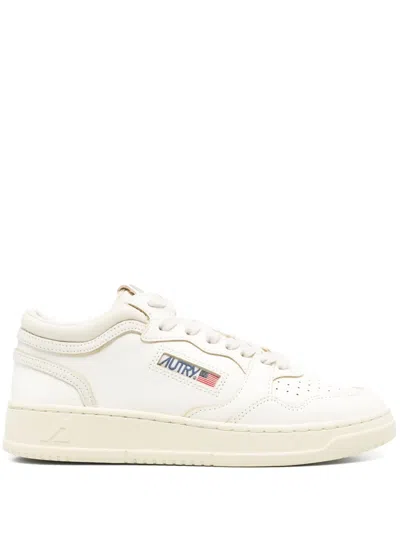 AUTRY MEDALIST LOW SNEAKERS