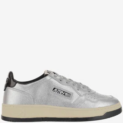 Autry Medalist Low Sneakers In Silver
