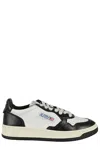 Autry 'medalist' White And Black Low Top Sneakers With Logo Patch In White
