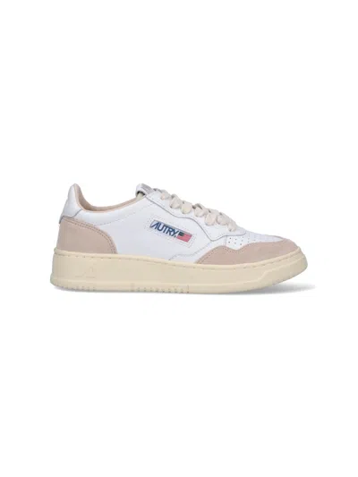 Autry "medalist" Low Sneakers