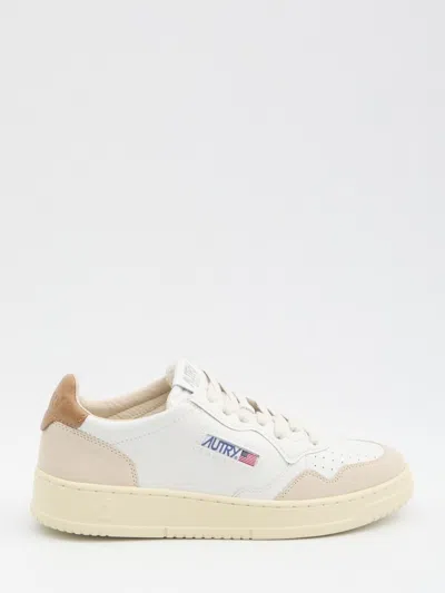 Autry Medalist Low Sneakers
