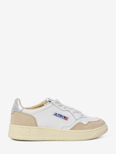 Autry Medalist Low Sneakers