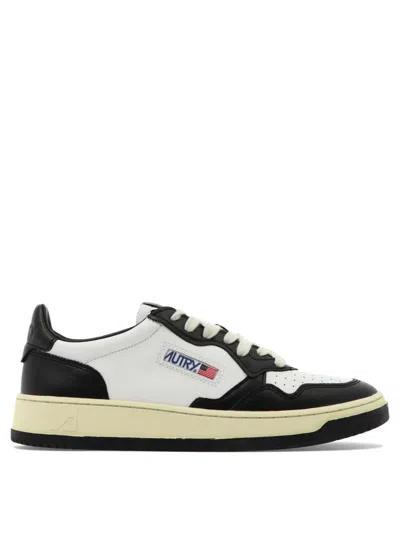 Autry "medalist Low" Sneakers In Black