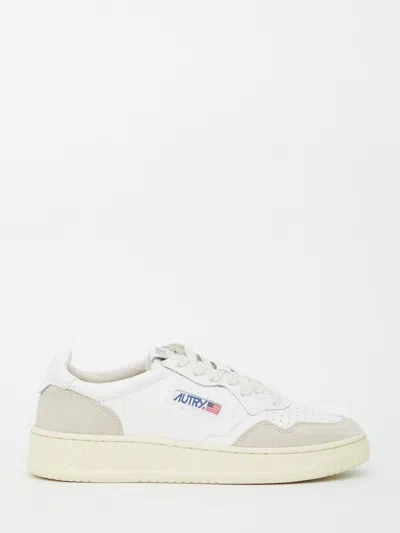 Autry White Leather Medalist Lowtop Sneakers In Neutral