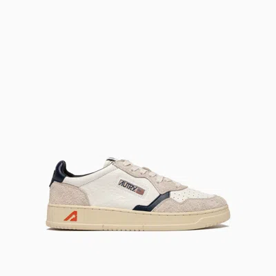 Autry Medalist Low Sneakers Aulm He02 In White