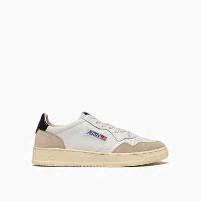 Autry Medalist Low Sneakers Aulm Ls21 In White