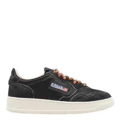 Autry Medalist Low Sneakers In Black